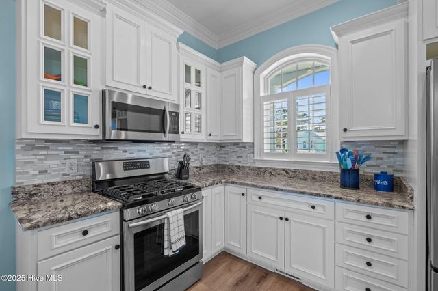 106 Key West Lane, Newport, NC 28570