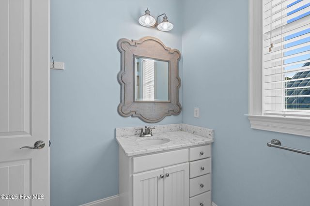 106 Key West Lane, Newport, NC 28570