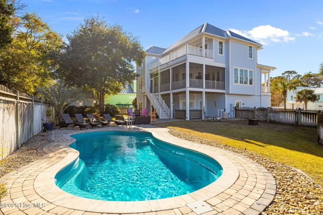 106 Key West Lane, Newport, NC 28570