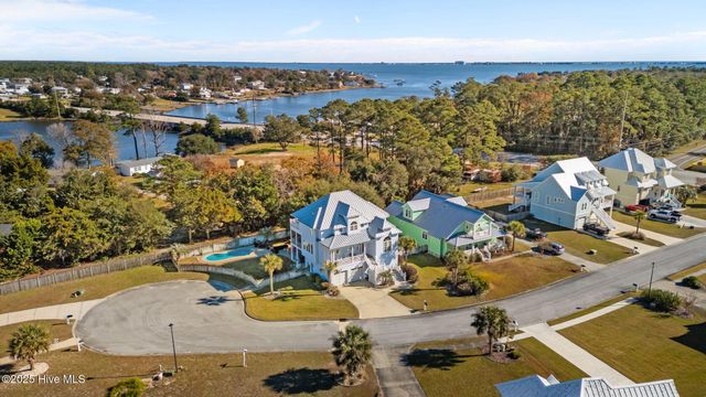 106 Key West Lane, Newport, NC 28570