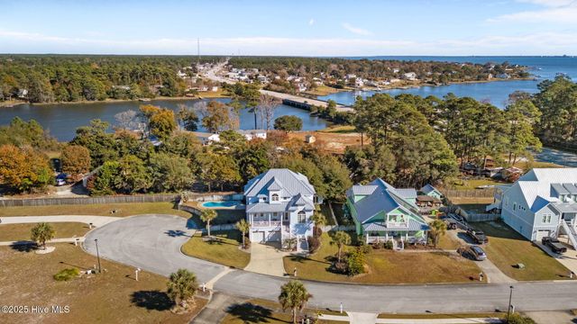 106 Key West Lane, Newport, NC 28570