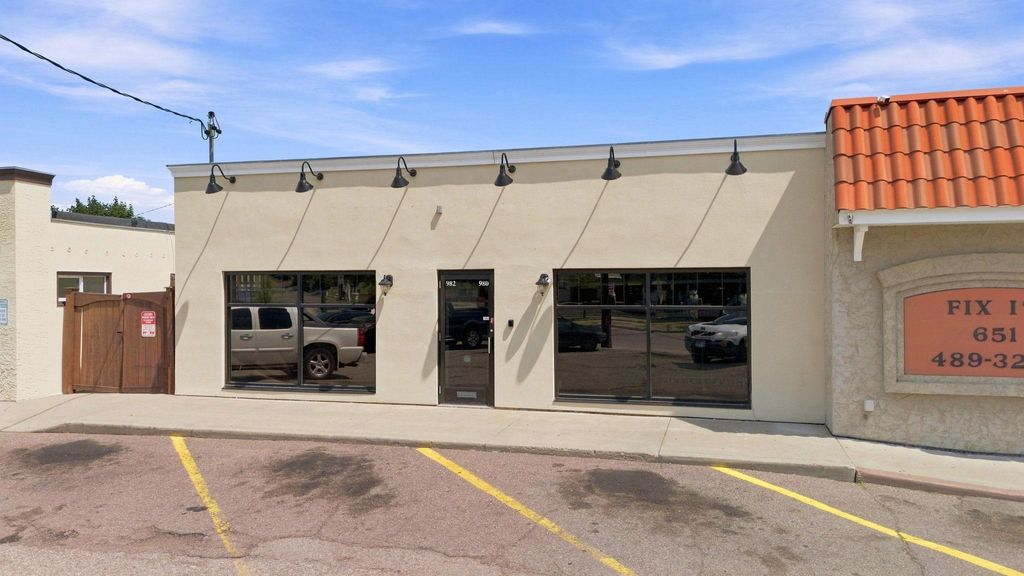 980 Dale Street N, Saint Paul, MN 55117 — exterior