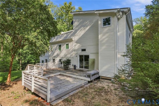 5824 Riverside Dr, Richmond, VA 23225