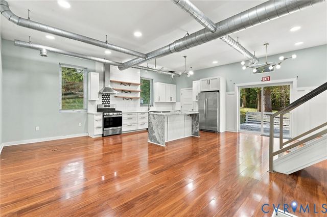5824 Riverside Dr, Richmond, VA 23225