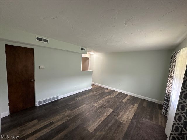 1544 Ridgewick Drive, Wickliffe, OH 44092