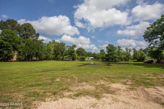 404 Sonnier Road, Carencro, LA 70520
