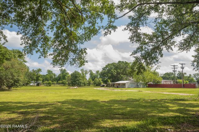 404 Sonnier Road, Carencro, LA 70520