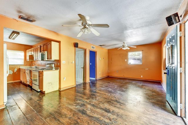 10015 OHIO AVENUE, Thonotosassa, FL 33592