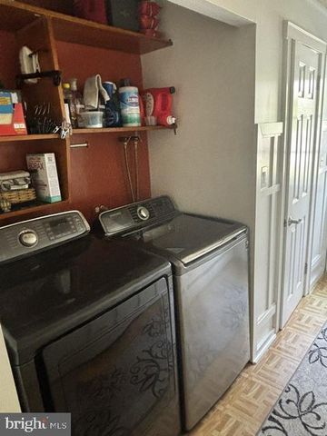 2766 ARROWHEAD DR, Langhorne, PA 19053