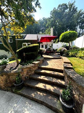 2766 ARROWHEAD DR, Langhorne, PA 19053