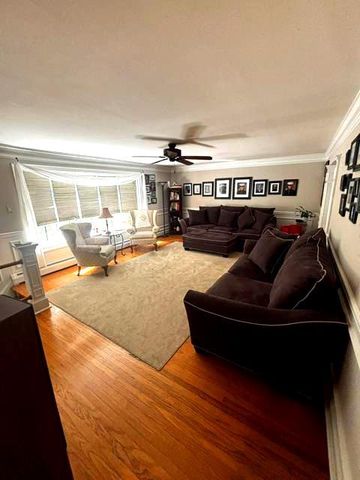 2766 ARROWHEAD DR, Langhorne, PA 19053