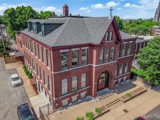 2216 Sidney Street 6, St Louis, MO 63104