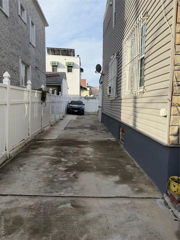 1107 Havemeyer Avenue, Bronx, NY 10462