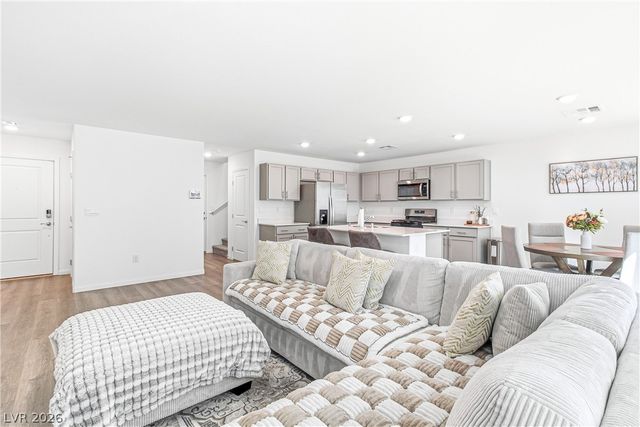 3499 La Cura Avenue, Las Vegas, NV 89141