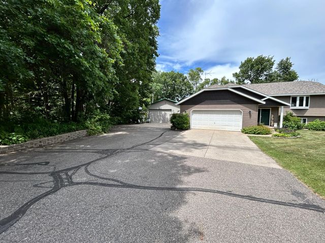 194 Elderberry Road, Clearwater, MN 55320