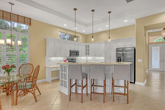 9493 Via Elegante, Wellington, FL 33411