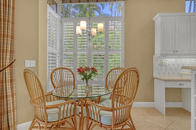 9493 Via Elegante, Wellington, FL 33411