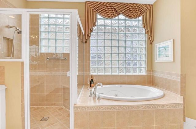 9493 Via Elegante, Wellington, FL 33411