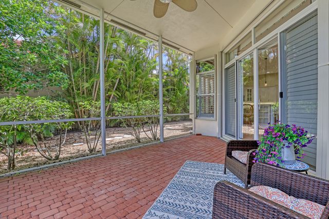 9493 Via Elegante, Wellington, FL 33411