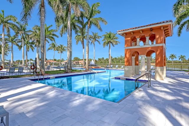 9493 Via Elegante, Wellington, FL 33411