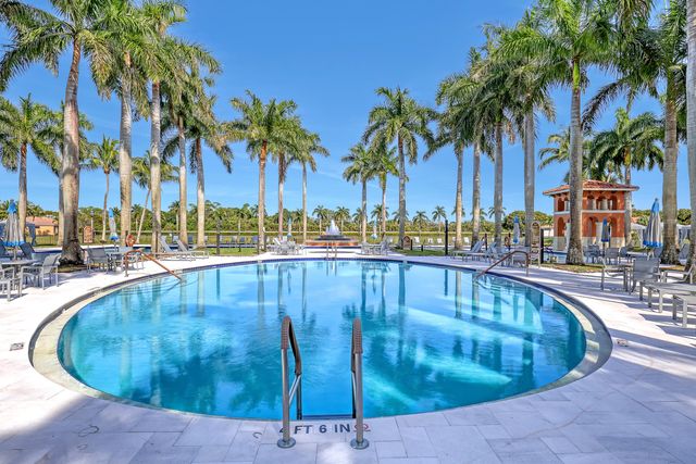 9493 Via Elegante, Wellington, FL 33411