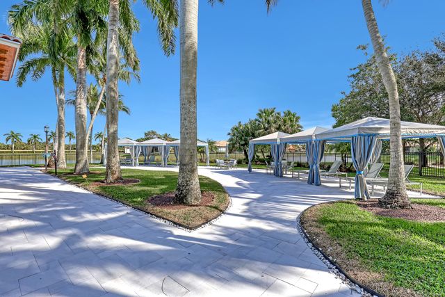 9493 Via Elegante, Wellington, FL 33411