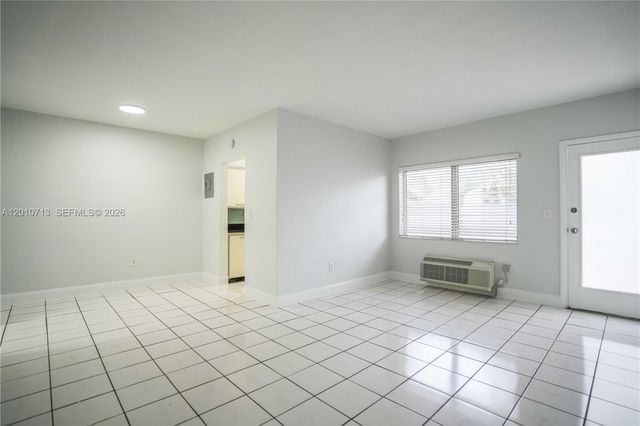 7640 Carlyle Ave 8A, Miami Beach, FL 33141