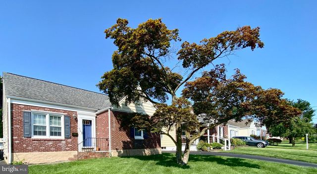 414 BECKER AVE, Wilmington, DE 19804