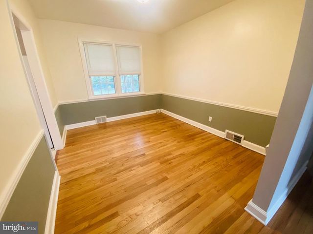 414 BECKER AVE, Wilmington, DE 19804