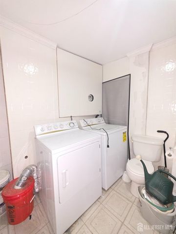 88 Richmond Street, Newark, NJ 07103