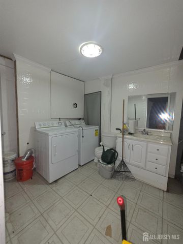 88 Richmond Street, Newark, NJ 07103
