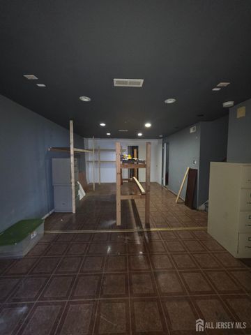88 Richmond Street, Newark, NJ 07103