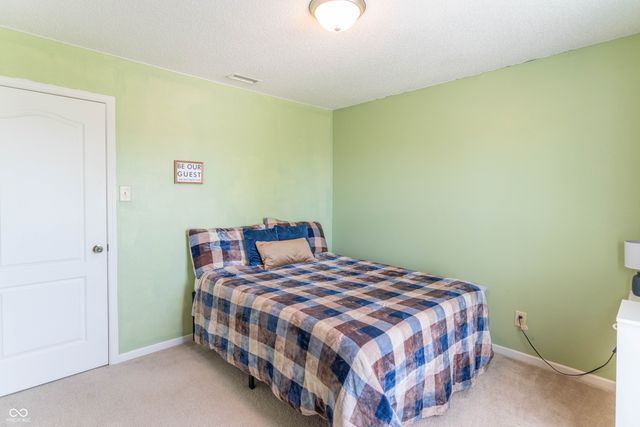 8848 Hosta Way, Camby, IN 46113