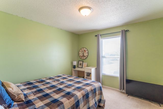 8848 Hosta Way, Camby, IN 46113