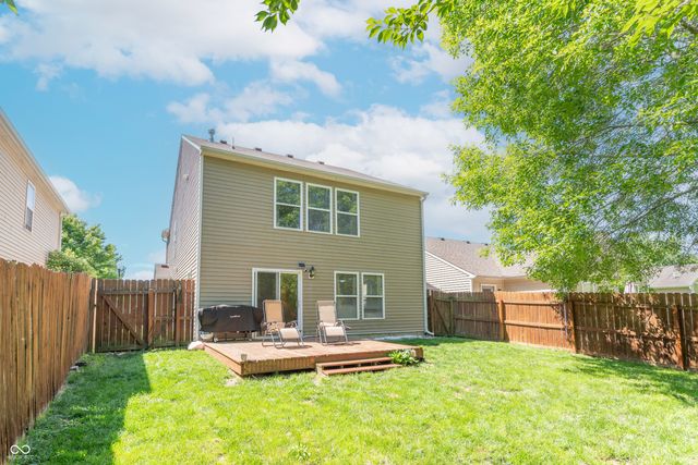 8848 Hosta Way, Camby, IN 46113
