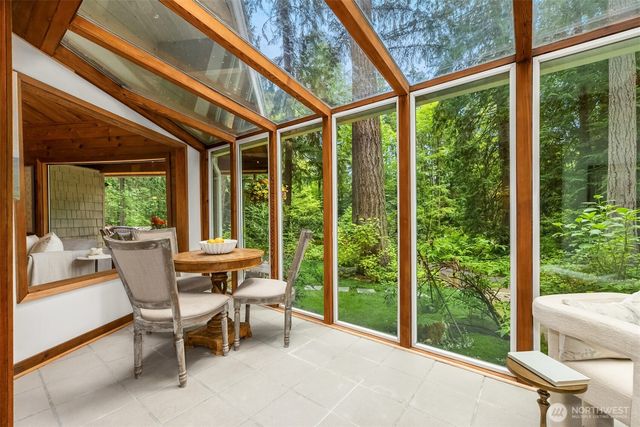 6565 NE Island Center Rd., Bainbridge Island, WA 98110