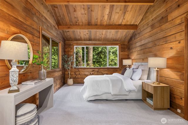 6565 NE Island Center Rd., Bainbridge Island, WA 98110