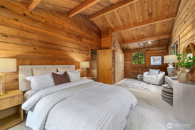 6565 NE Island Center Rd., Bainbridge Island, WA 98110