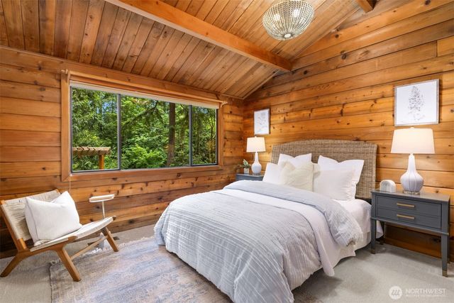 6565 NE Island Center Rd., Bainbridge Island, WA 98110