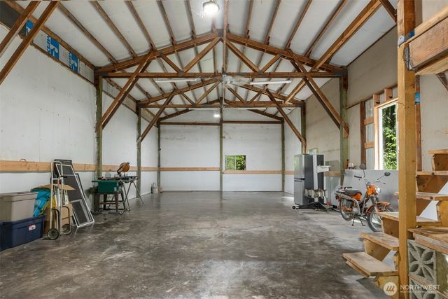 6565 NE Island Center Rd., Bainbridge Island, WA 98110