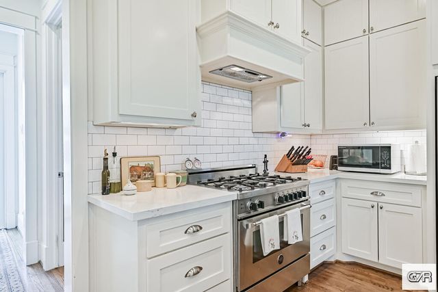 4 Curiosity Lane, Galveston, TX 77554