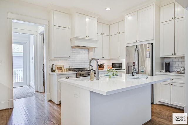 4 Curiosity Lane, Galveston, TX 77554