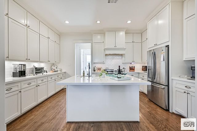 4 Curiosity Lane, Galveston, TX 77554