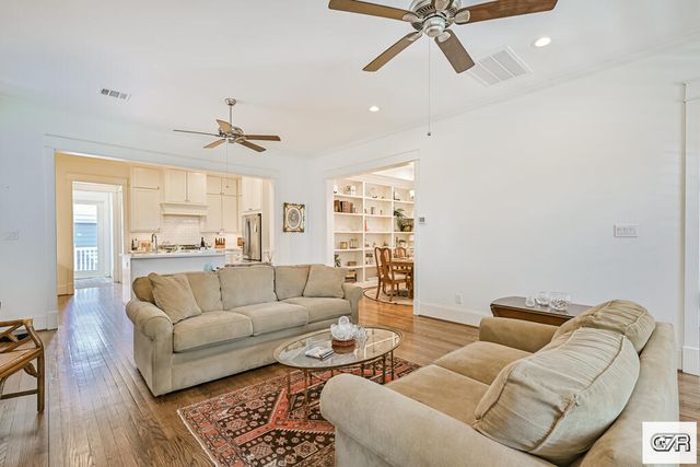 4 Curiosity Lane, Galveston, TX 77554