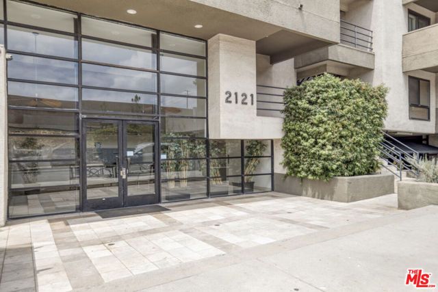 2121 Beloit Avenue 107, Los Angeles, CA 90025