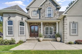 20 Heather Ridge Road, Brunswick, NY 12180