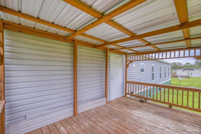 150 Ruth Estates Dr, Atmore, AL 36504