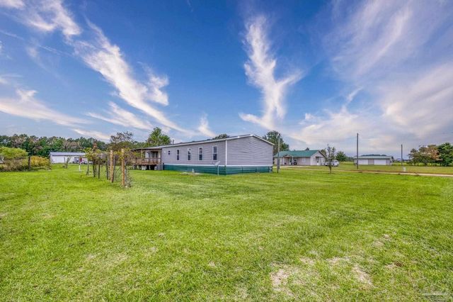 150 Ruth Estates Dr, Atmore, AL 36504