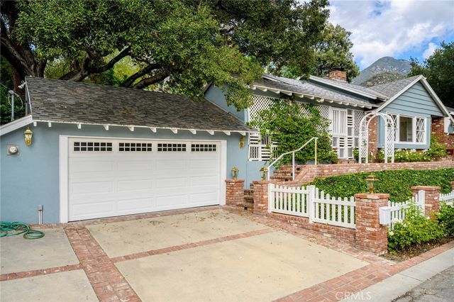 2221 Phyllis Street, La Crescenta, CA 91214