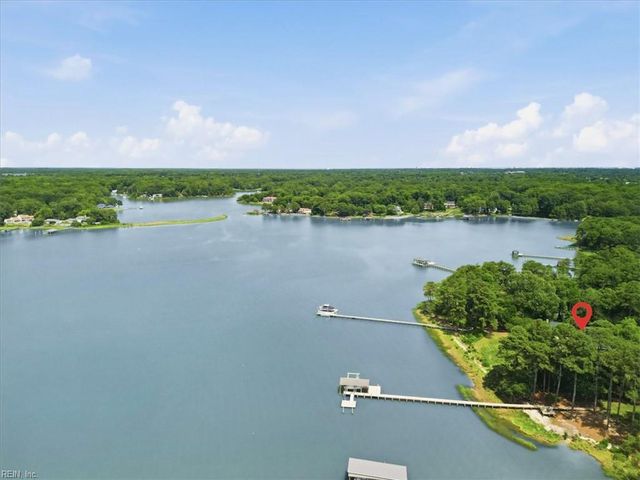 1242 N Inlynnview RD, Virginia Beach, VA 23454